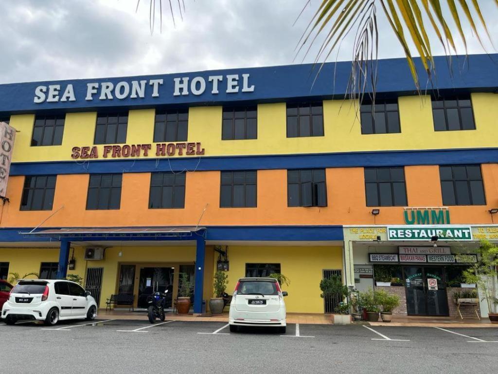 Sea Front Hotel Петалинг Джая Екстериор снимка